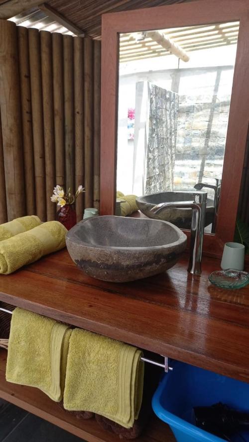 Brahmanhut - Eco Hut Experience In Harmony With Nature, Wellbeing And Spirit Bain Boeuf Экстерьер фото
